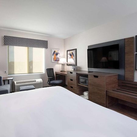 Comfort Inn & Suites Carleton Place Esterno foto