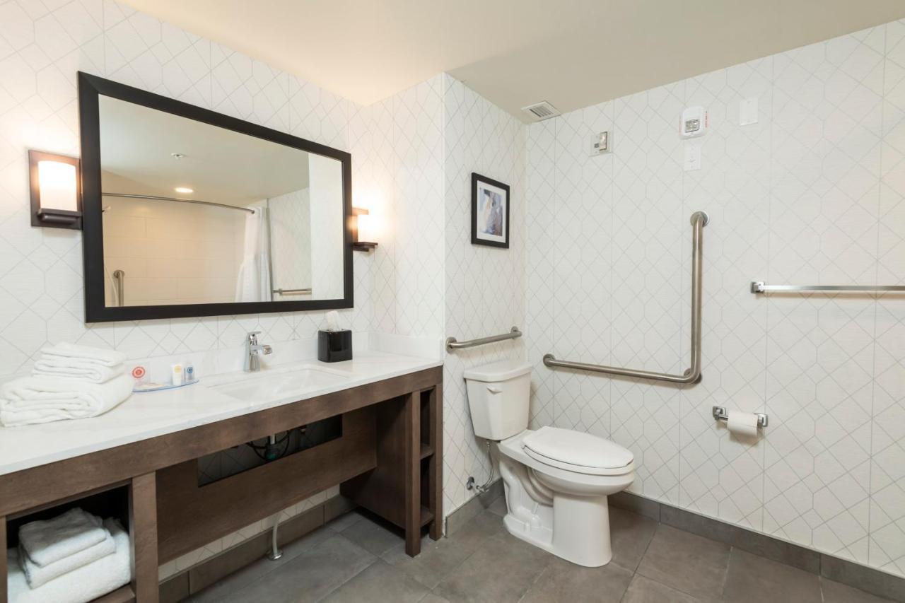 Comfort Inn & Suites Carleton Place Esterno foto